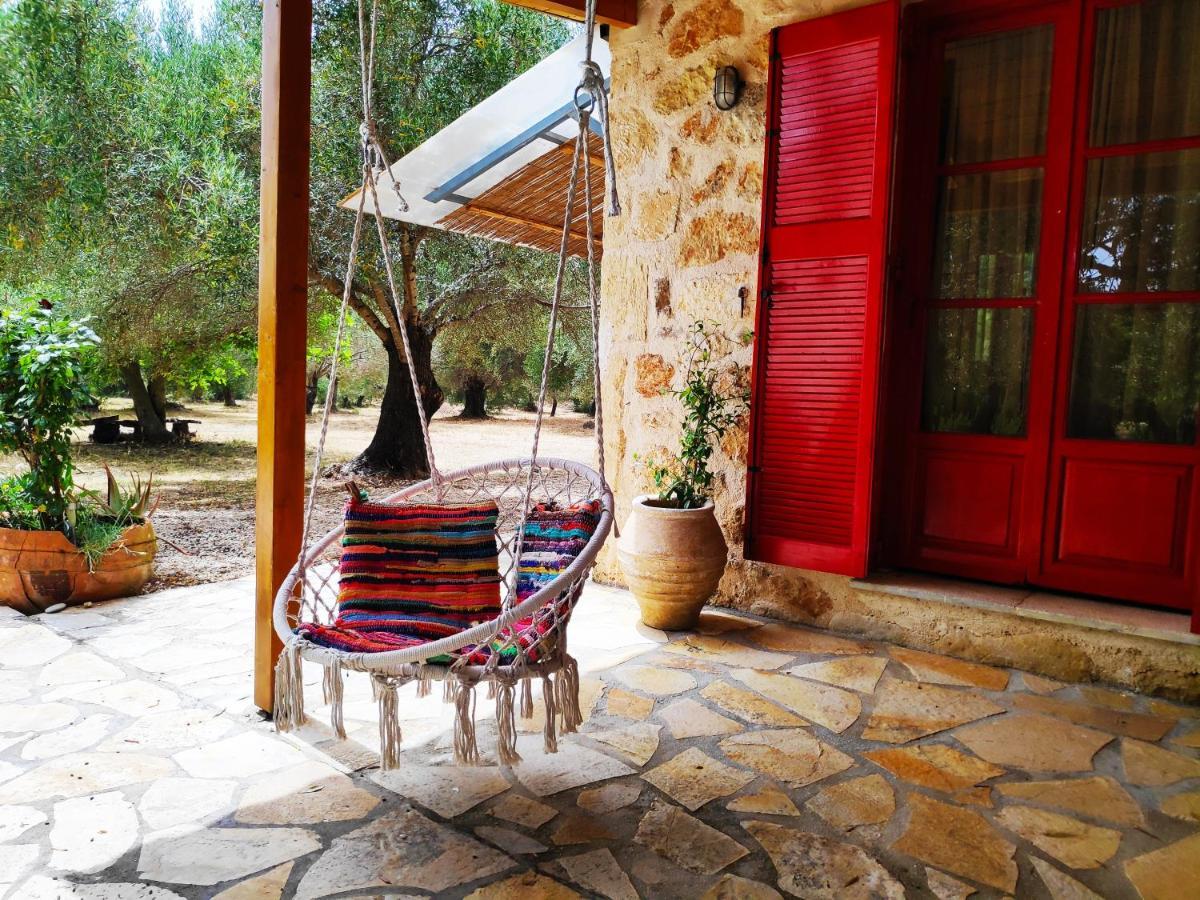 Pesádha Dreamy Stone Houseヴィラ エクステリア 写真