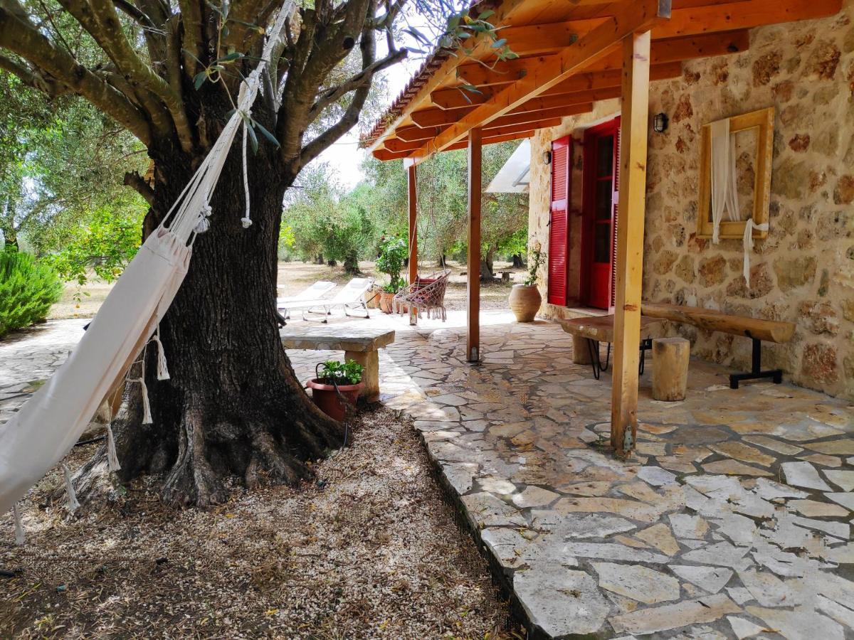 Pesádha Dreamy Stone Houseヴィラ エクステリア 写真
