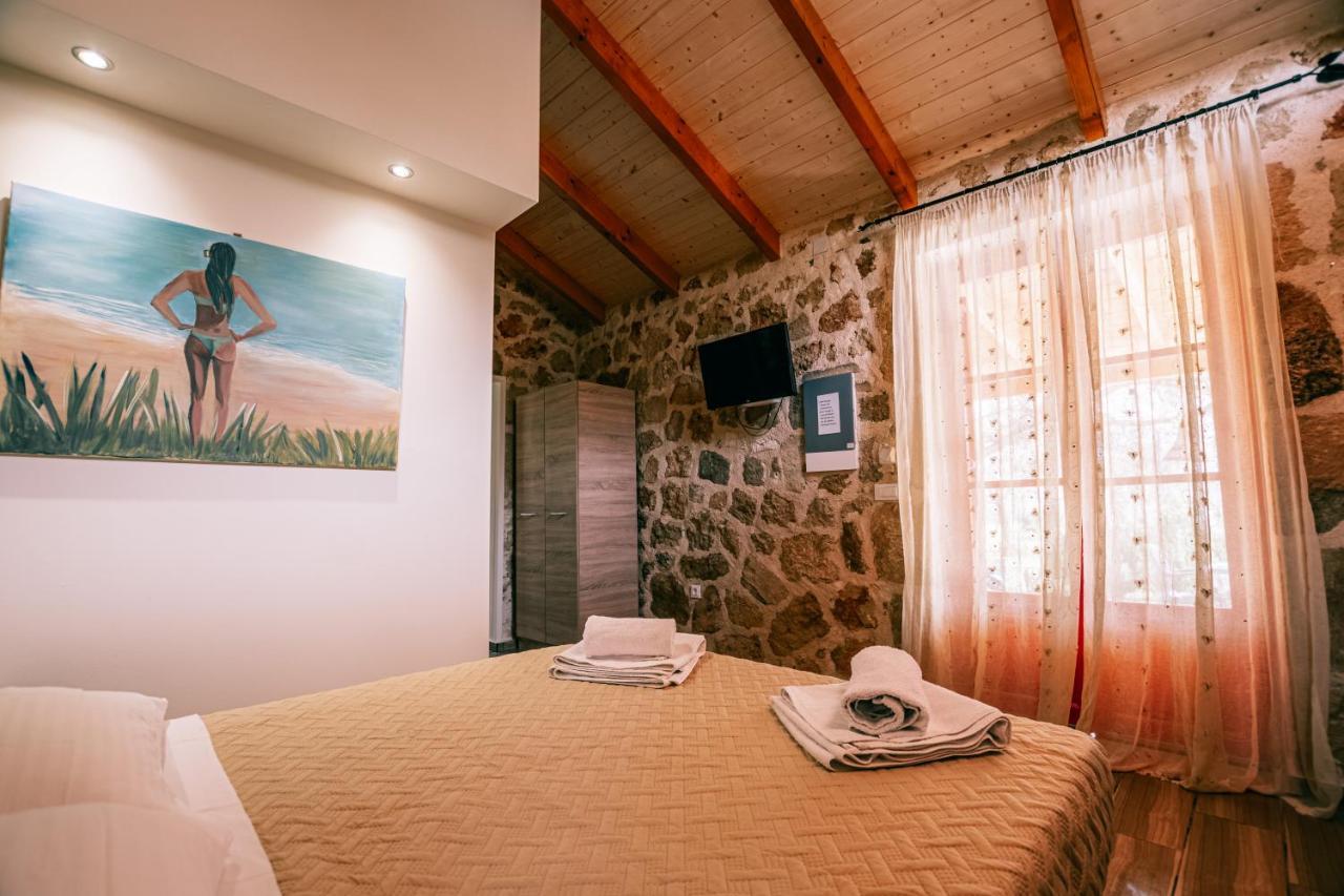 Pesádha Dreamy Stone Houseヴィラ エクステリア 写真