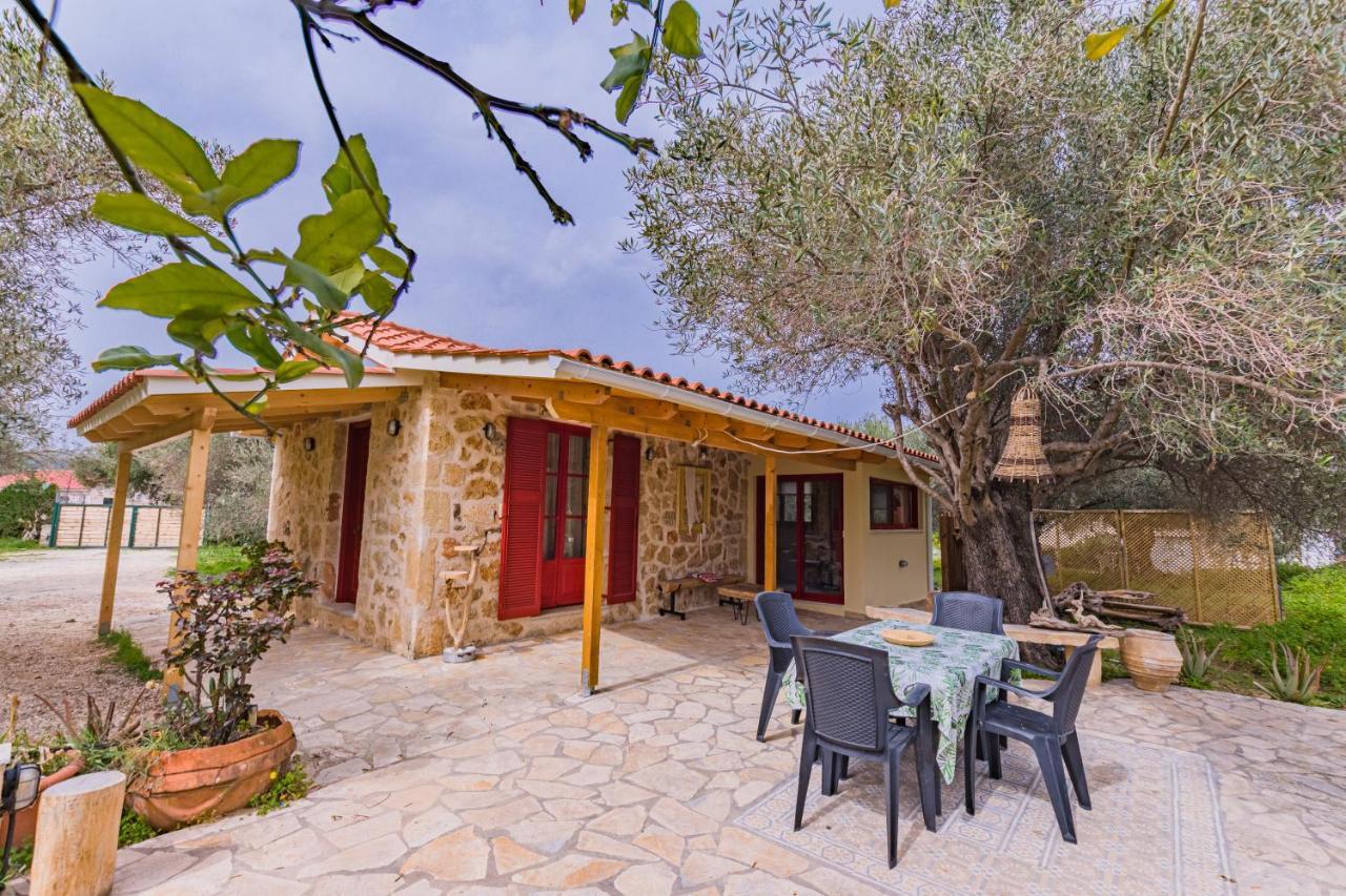 Pesádha Dreamy Stone Houseヴィラ エクステリア 写真