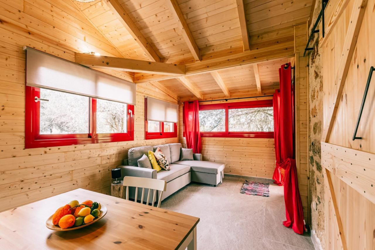 Pesádha Dreamy Stone Houseヴィラ エクステリア 写真